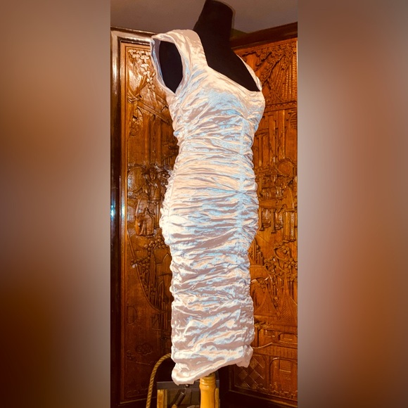 Nicole Miller Collection GOLD LABEL Metallic Silk Ruched MIDI dress - Picture 9 of 11